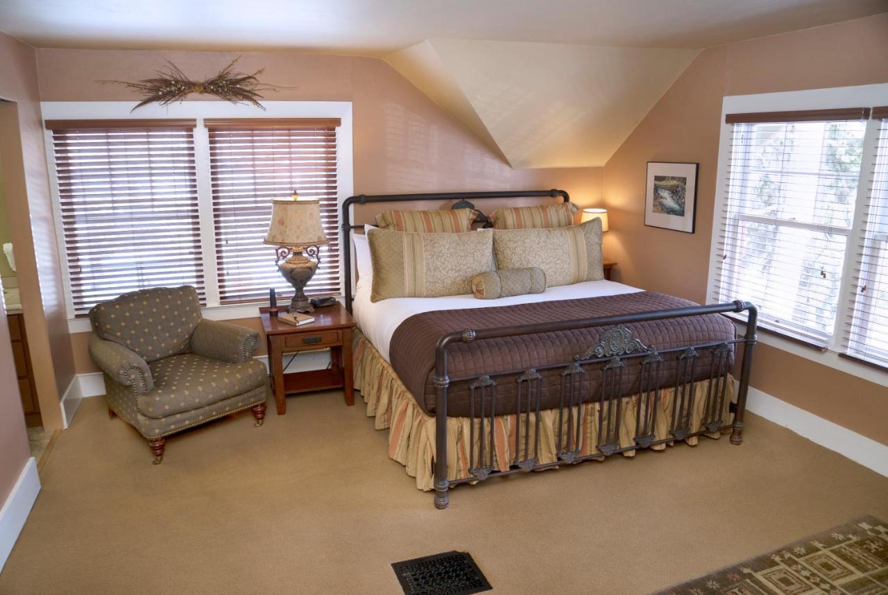 Lara House Bed And Breakfast เบนด์ ภายนอก รูปภาพ